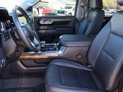 Used 2024 Chevrolet Silverado 1500 LT Trail Boss w/ LT Trail Boss Premium Package image 21