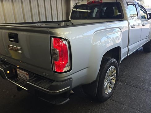 Used 2016 GMC Canyon SLT w/ Driver Alert Package AWD/4WD image 2