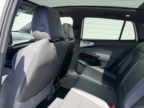 New 2026 Volkswagen ID.4 Pro S AWD/4WD image 14