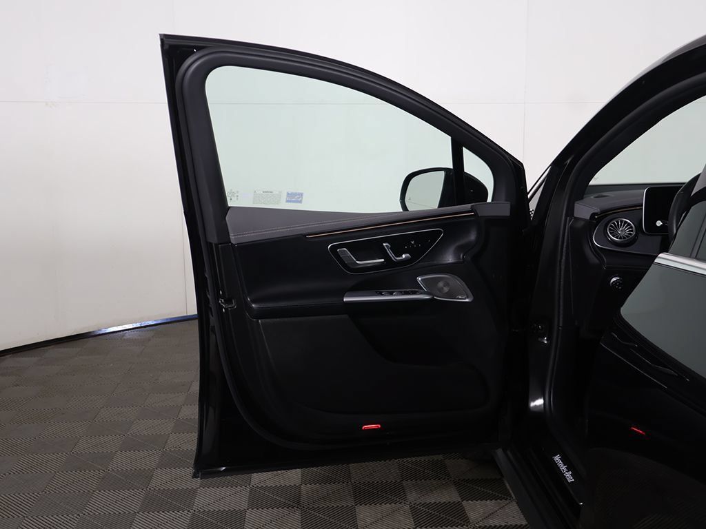 Used 2023 Mercedes-Benz EQE 350+ 4MATIC SUV image 23