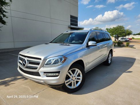 Used 2014 Mercedes-Benz GL 350 BlueTEC 4MATIC image 29