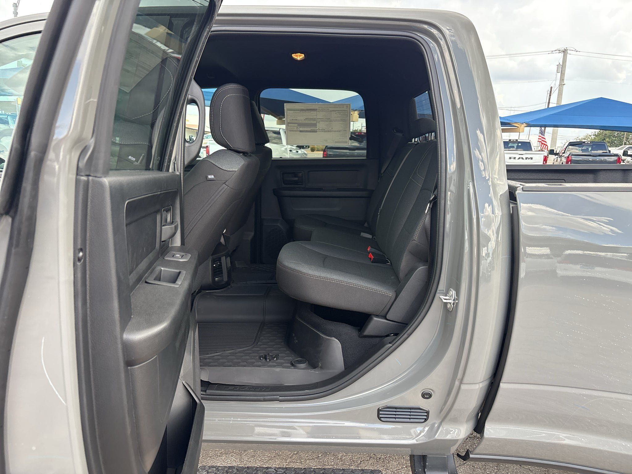 New 2027 RAM 3500 Tradesman AWD/4WD image 11