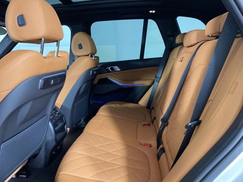 Used 2026 BMW X5 xDrive40i image 19