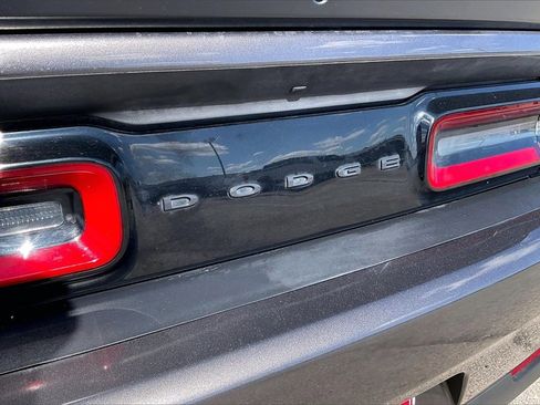Used 2022 Dodge Challenger R/T w/ Plus Package image 26