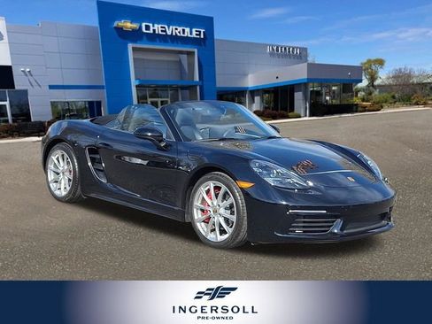 Used 2022 Porsche 718 Boxster S RWD image 1
