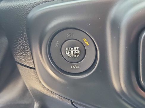 Used 2019 Jeep Wrangler Unlimited Sahara AWD/4WD image 21
