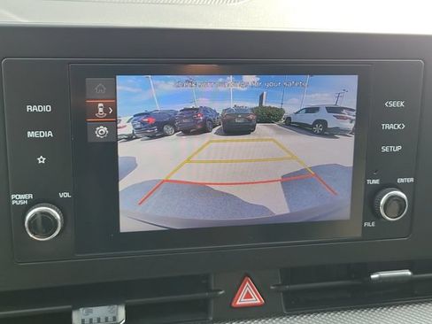 Used 2023 Kia Sportage LX AWD/4WD image 28