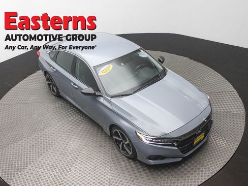 Used 2022 Honda Accord Sport Special Edition image 3