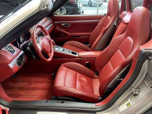 Used 2013 Porsche Boxster S image 9