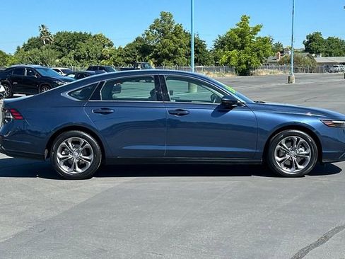 Used 2023 Honda Accord EX-L image 3