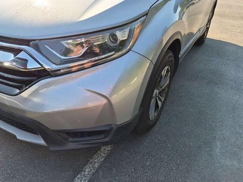 Used 2018 Honda CR-V LX image 2