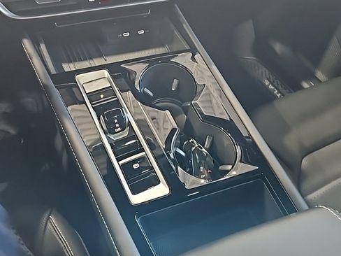 New 2026 Volkswagen Atlas Cross Sport SEL image 34