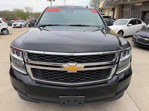 Used 2015 Chevrolet Tahoe LT w/ Luxury Package image 2