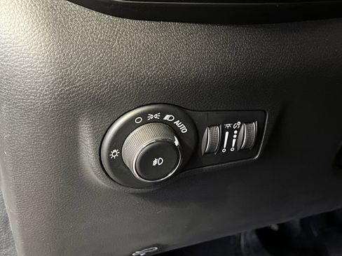 New 2026 Jeep Compass Trailhawk image 15