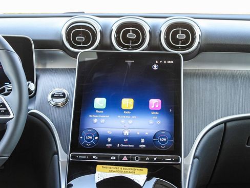 New 2026 Mercedes-Benz GLC 300 4MATIC image 13