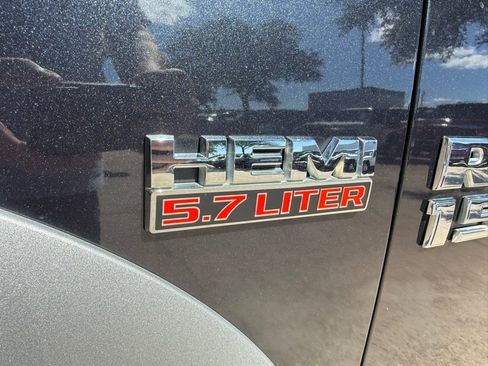 Used 2014 RAM 1500 Laramie w/ Convenience Group AWD/4WD image 11