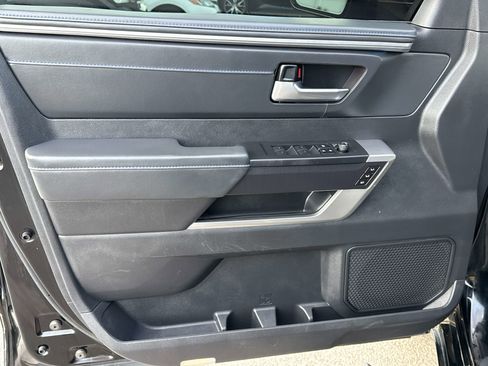 Used 2023 Toyota Tundra Platinum AWD/4WD image 14