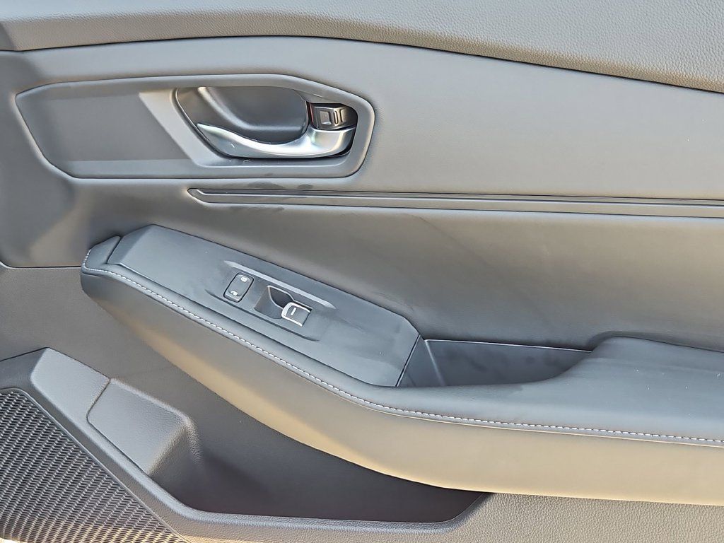 Used 2026 Honda Accord Sport image 29