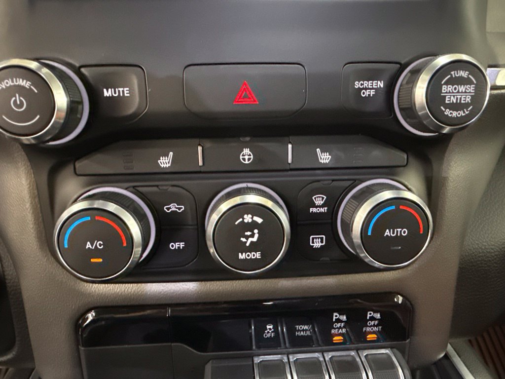 Used 2020 RAM 1500 Big Horn AWD/4WD image 31