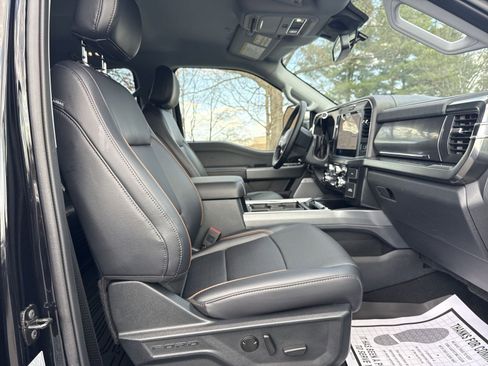 Used 2025 Ford F250 Lariat w/ Chrome Package AWD/4WD image 25