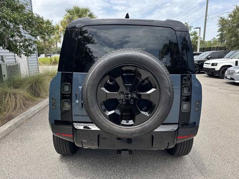 Certified 2026 Land Rover Defender 110 S AWD/4WD image 7