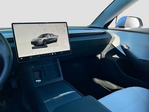 Used 2025 Tesla Model 3 Long Range image 22