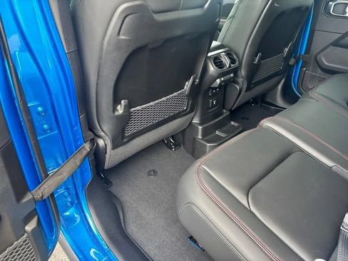 Used 2026 Jeep Wrangler Unlimited Rubicon 392 w/ Quick Order Package 27X Moab AWD/4WD image 19