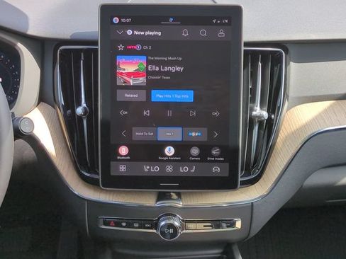 New 2026 Volvo XC60 B5 Plus w/ Protection Package Premier AWD/4WD image 13