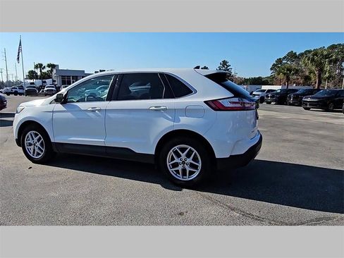 Used 2024 Ford Edge SEL image 29