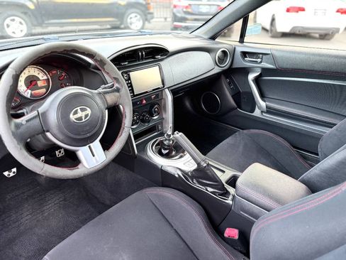 Used 2016 Scion FR-S RWD image 11