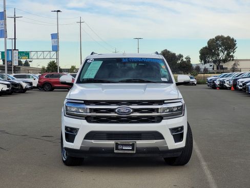 Used 2024 Ford Expedition Max Limited image 2