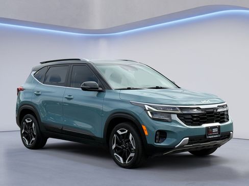 Used 2024 Kia Seltos SX AWD/4WD image 5