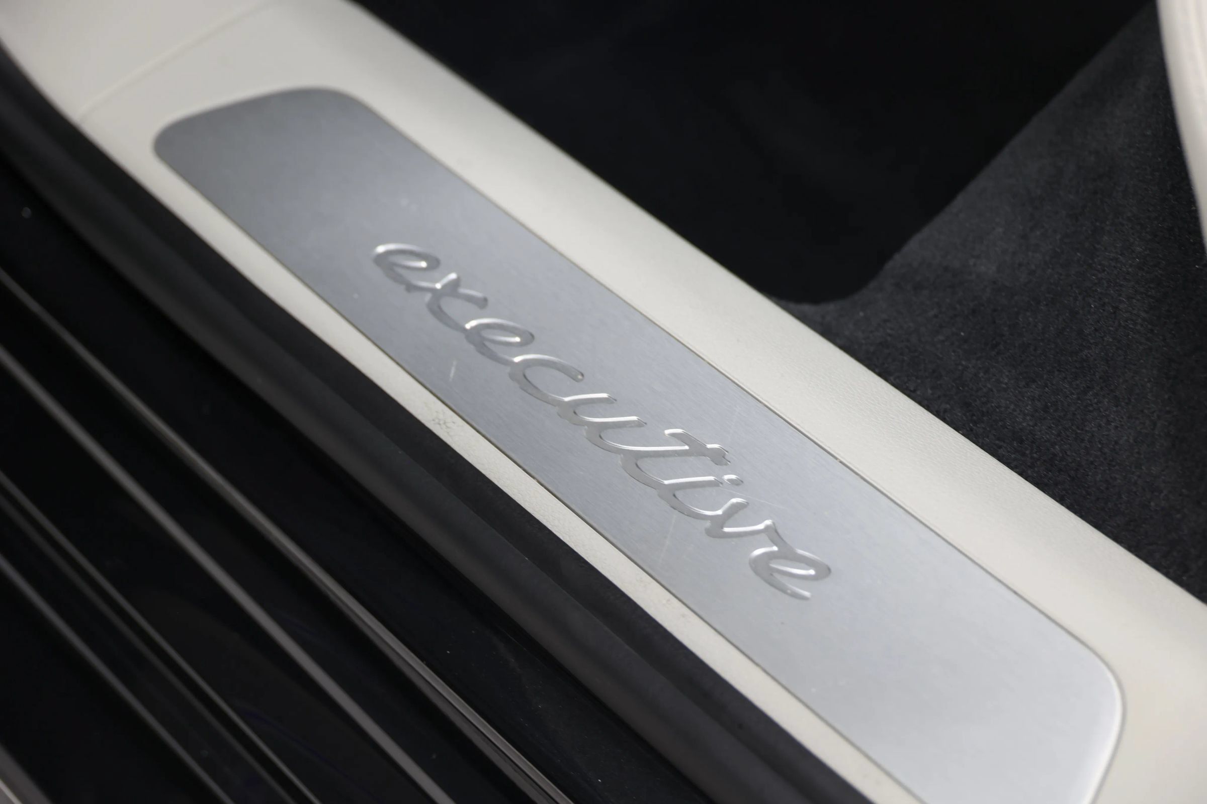 Used 2018 Porsche Panamera Turbo S Executive w/ Assistance Package AWD/4WD image 55