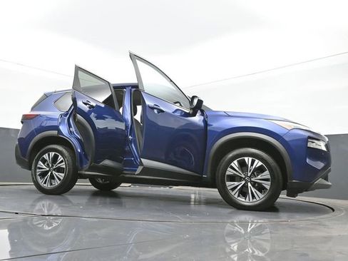 Used 2023 Nissan Rogue SV image 49