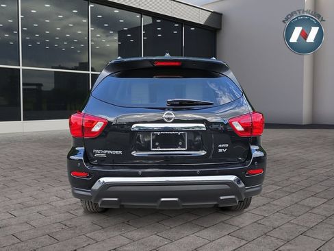 Used 2020 Nissan Pathfinder SV AWD/4WD image 4