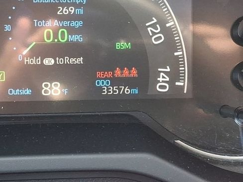 Certified 2022 Toyota RAV4 XSE w/ XSE Grade Weather Package AWD/4WD image 20