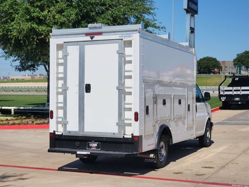 New 2025 Chevrolet Express 3500 w/ Power Convenience Package RWD image 12