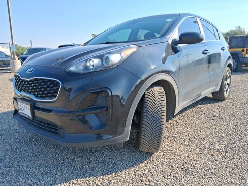 Used 2022 Kia Sportage LX FWD image 1