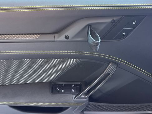 Certified 2025 Porsche 911 GT3 RS RWD image 12