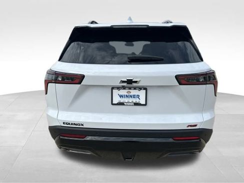 New 2026 Chevrolet Equinox RS image 4