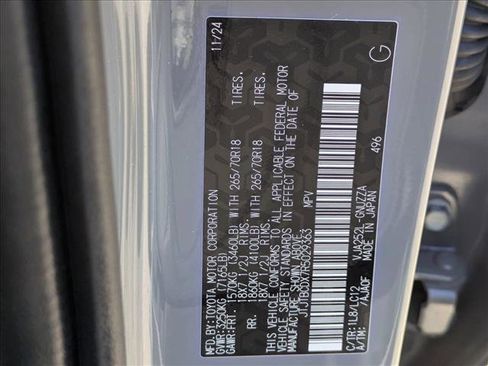 Used 2024 Lexus GX 550 image 25