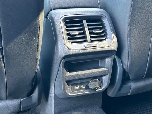 Used 2023 Volkswagen Tiguan SE R-Line AWD/4WD image 42