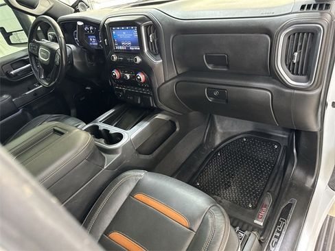 Used 2022 GMC Sierra 2500 AT4 w/ AT4 Preferred Package image 30