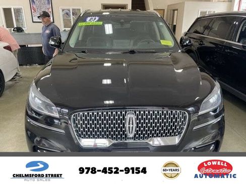 Used 2023 Lincoln Aviator AWD image 1
