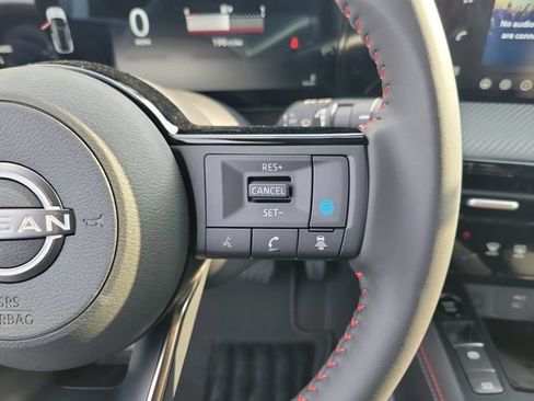 New 2026 Nissan Kicks SR w/ Cold Weather Package FWD image 20