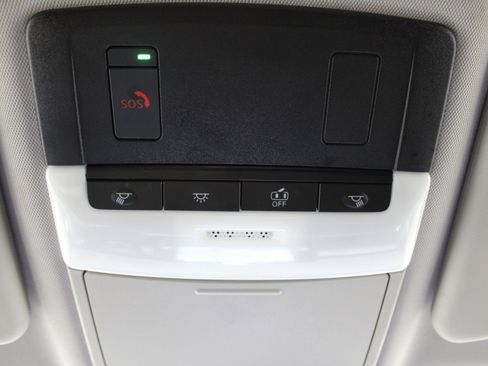 Used 2022 Mitsubishi Outlander SE image 21