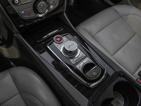 Used 2010 Jaguar XK Convertible image 22