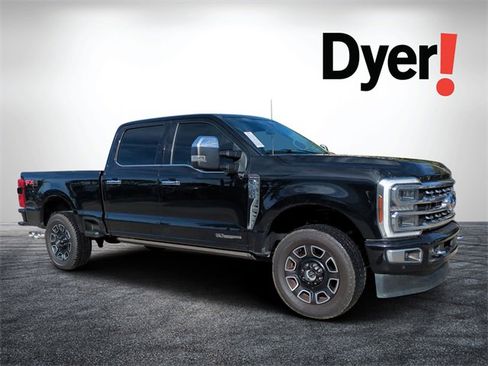 Used 2024 Ford F250 Platinum image 1