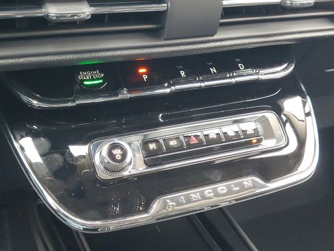 New 2026 Lincoln Corsair Premiere image 21