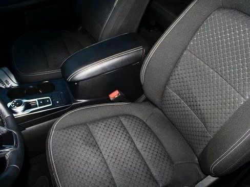 Used 2023 Ford Escape Active image 4